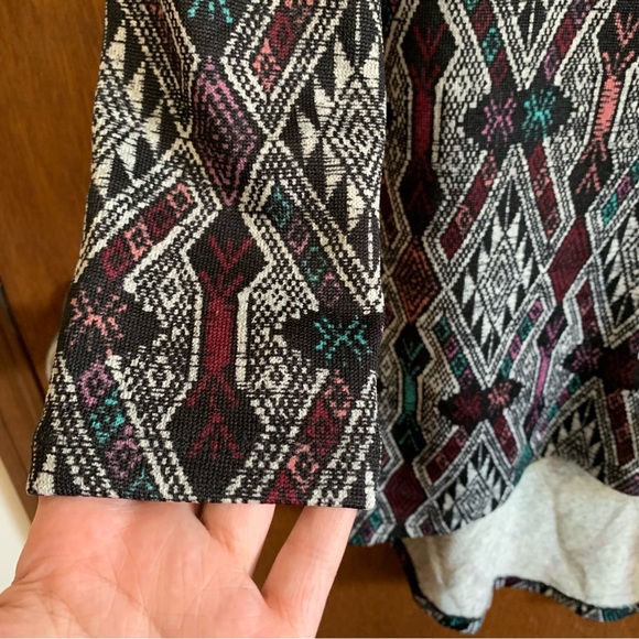 NWT Printed Button-up Sleeved Cardigan Dress - Picture 6 of 13